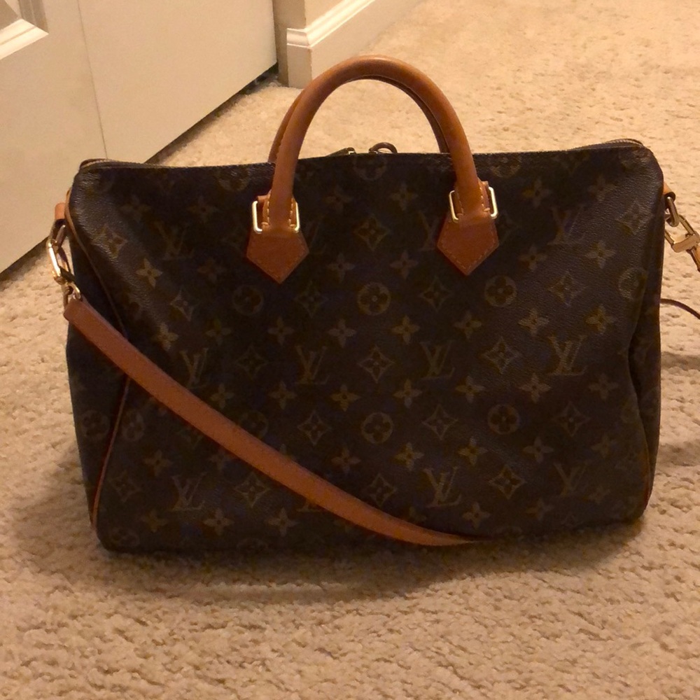 Authentic Louis Vuitton speedy bandouliere 35
